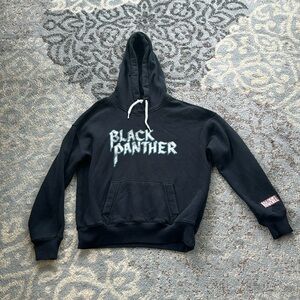 Hollister Marvel Black Panther Oversized Fit Hoodie Black XS